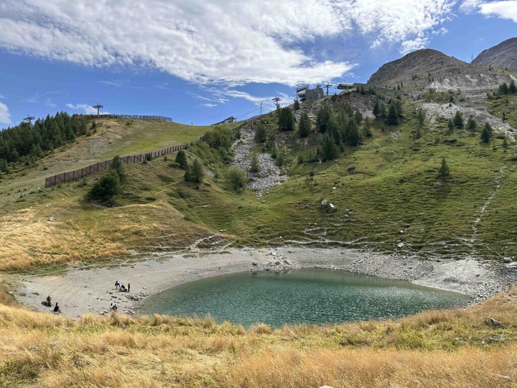 TMB環白朗峰沿途景色